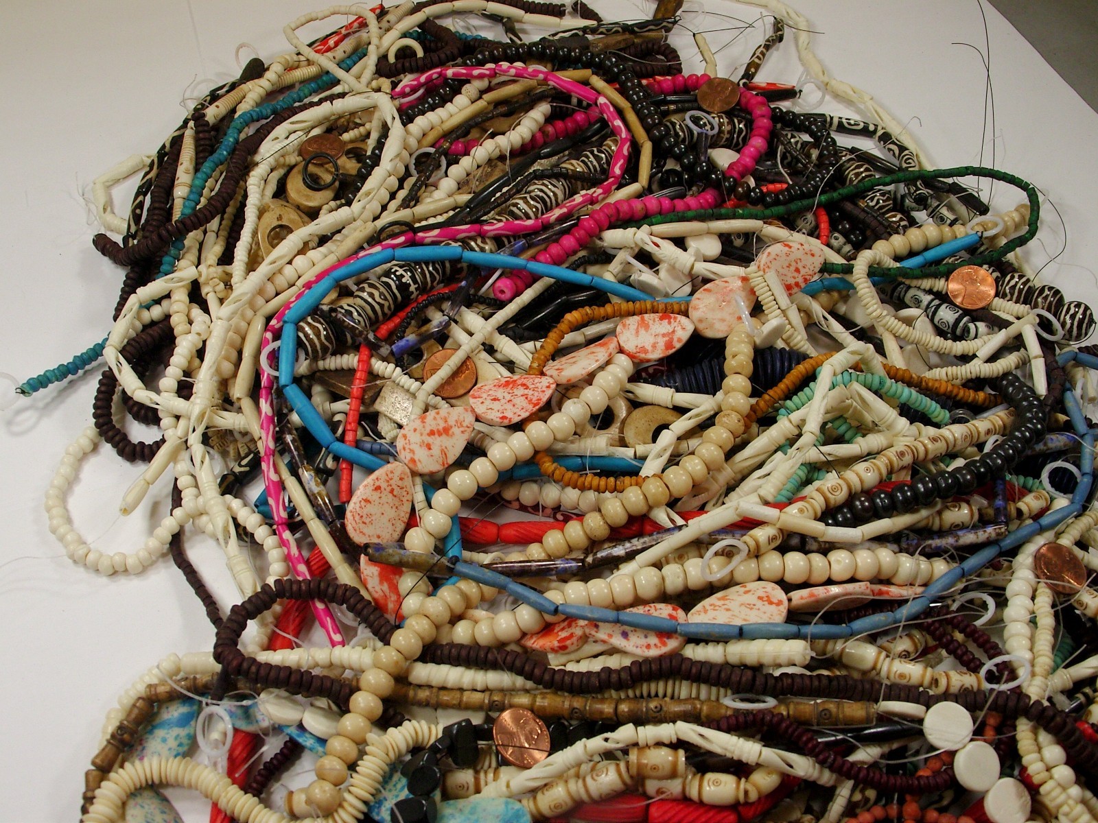 5 LBS Assorted Shapes and Sizes India Handmade Water Buffalo Bone Beads (EK-8) ⭐
