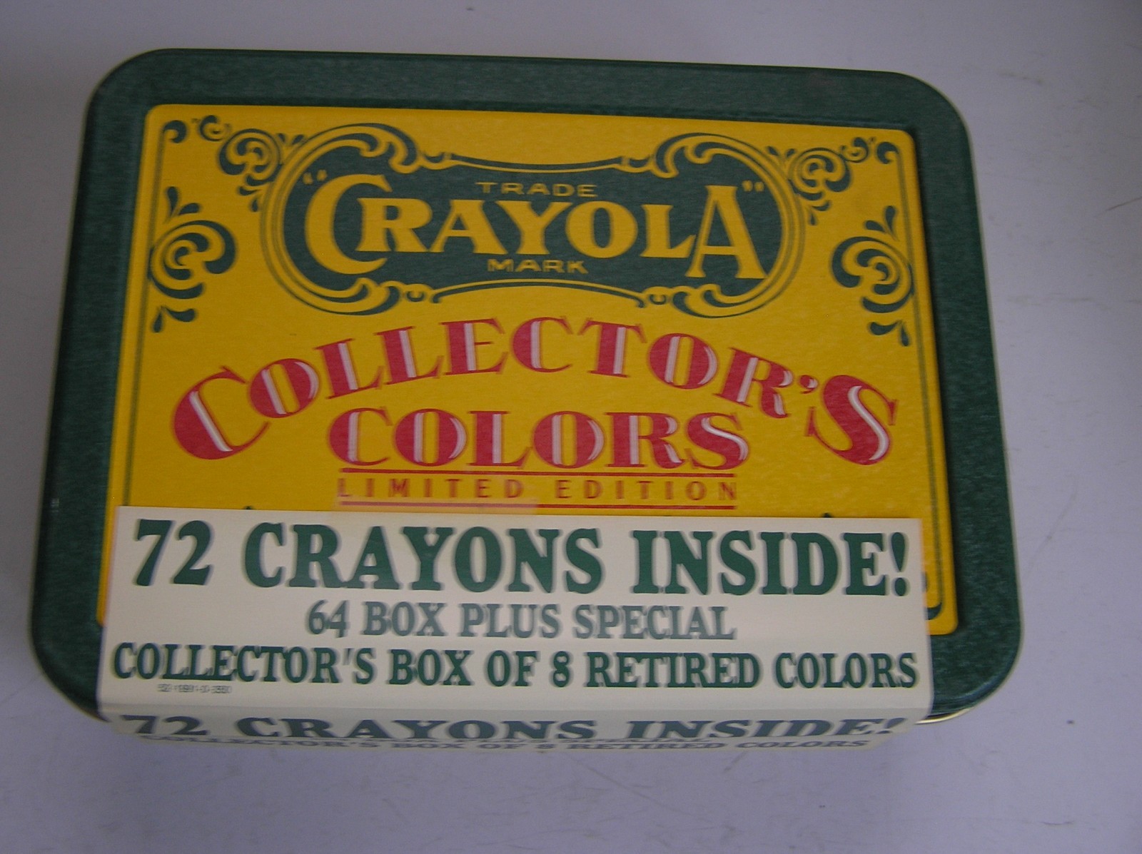 Crayola Crayons Collectors Tin 1991 (72 Crayons) & A Box Of 96 From 2004
