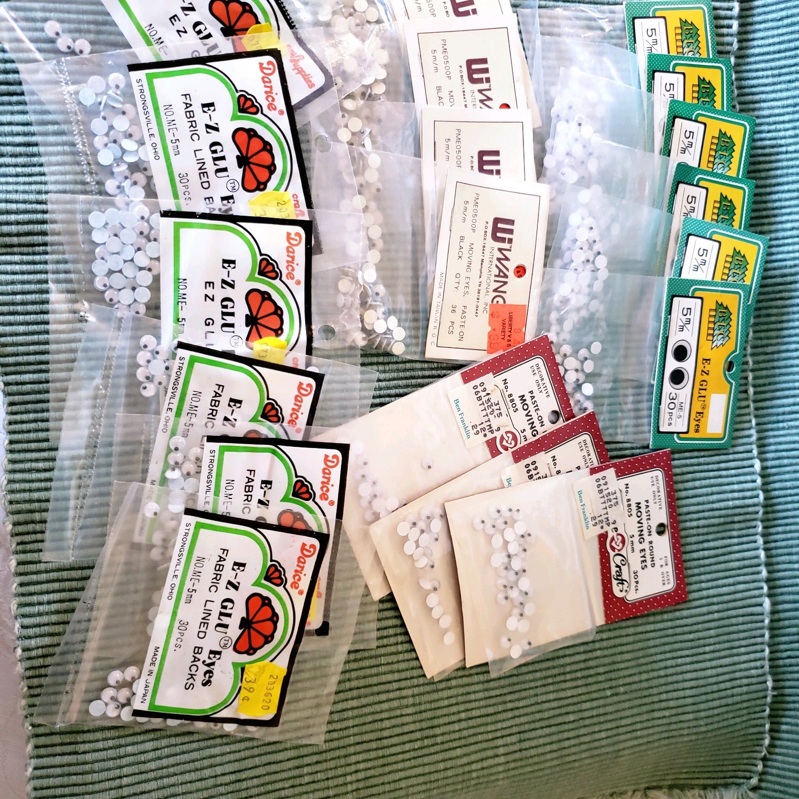 Large Lot Of Glue On Googly Wiggle Eyes, Most NIP, 3 mm to 15 mm