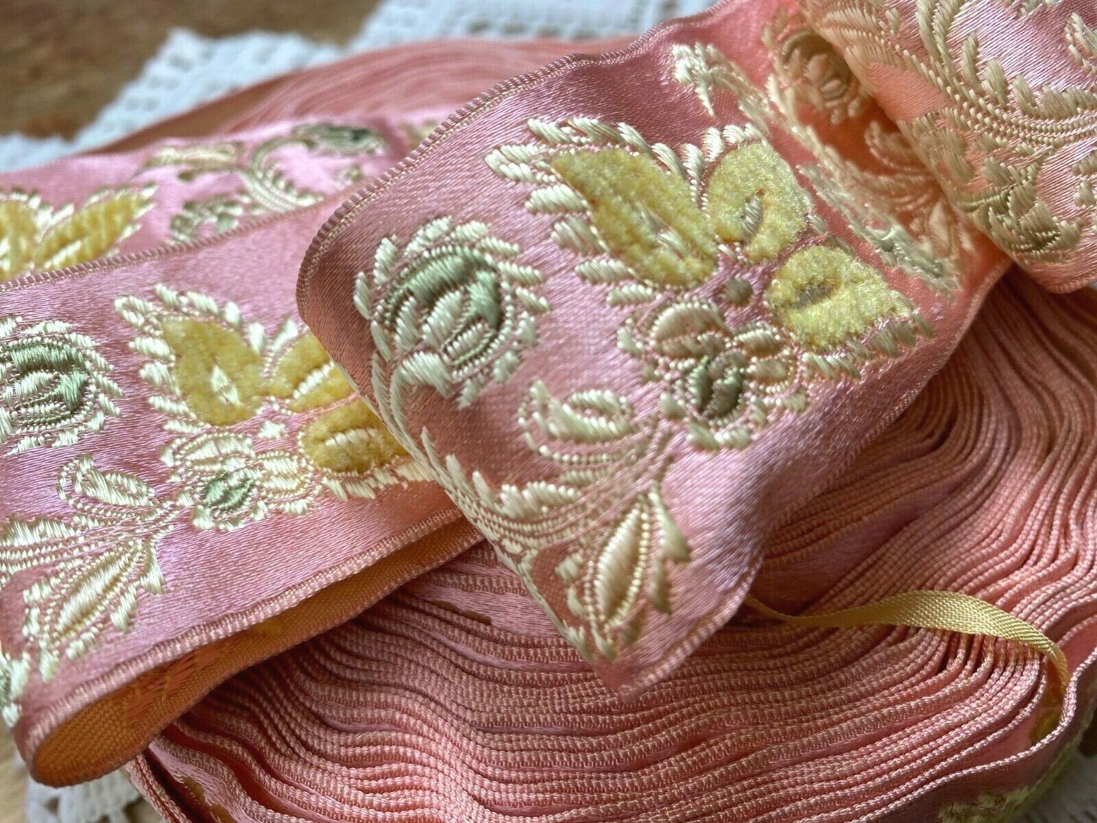 vintage jacquard embroidered 1.75″ satin chenille ribbon trim 1yd made in France