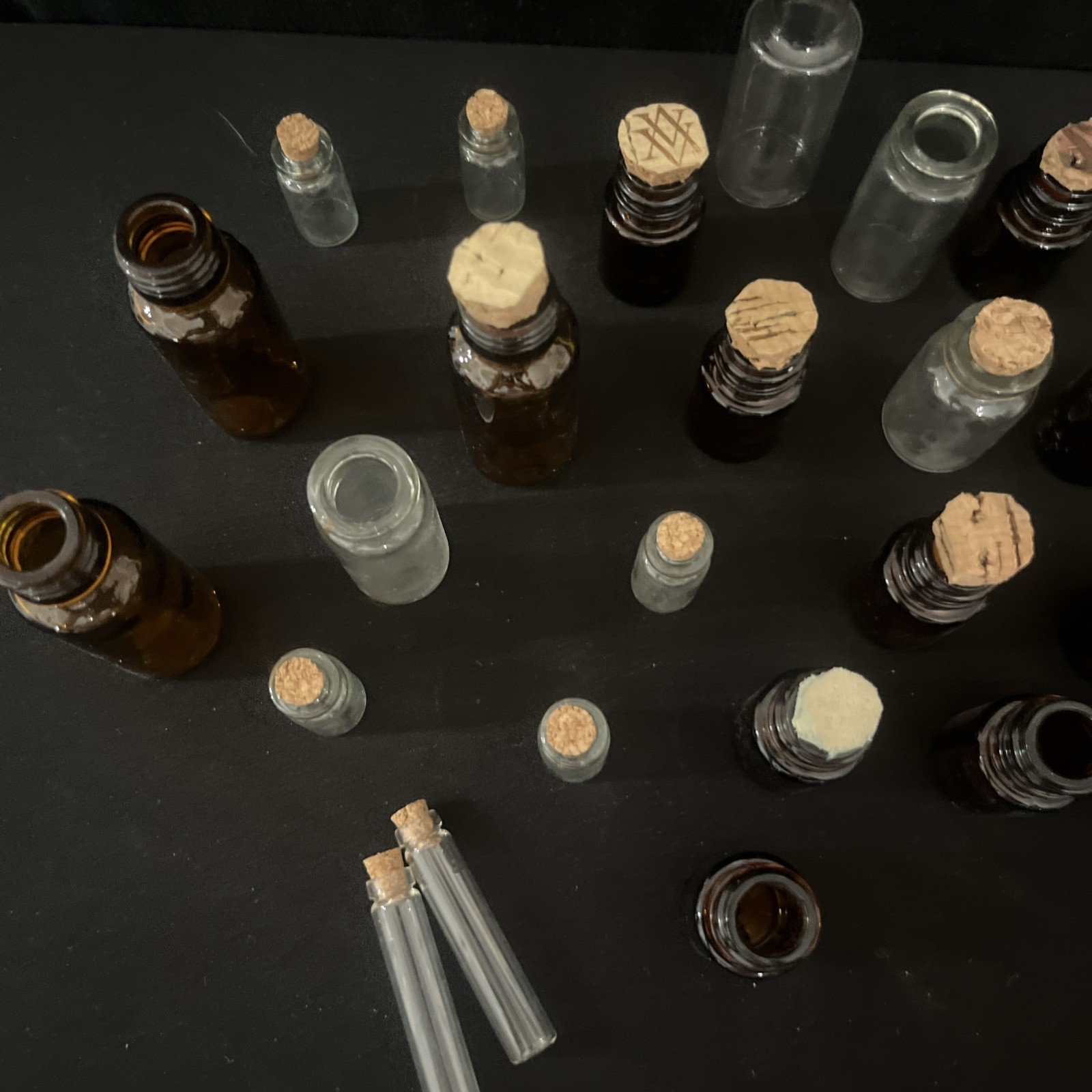 Bulk Lot 24 Mini Glass Bottles Vials Cork Top Apothecary Amber Clear Craft DIY