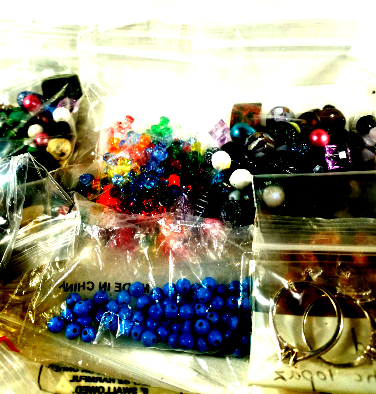 Jewelry Makers Lot ,over 2 Pounds & 30 Different Beads And Findings R27