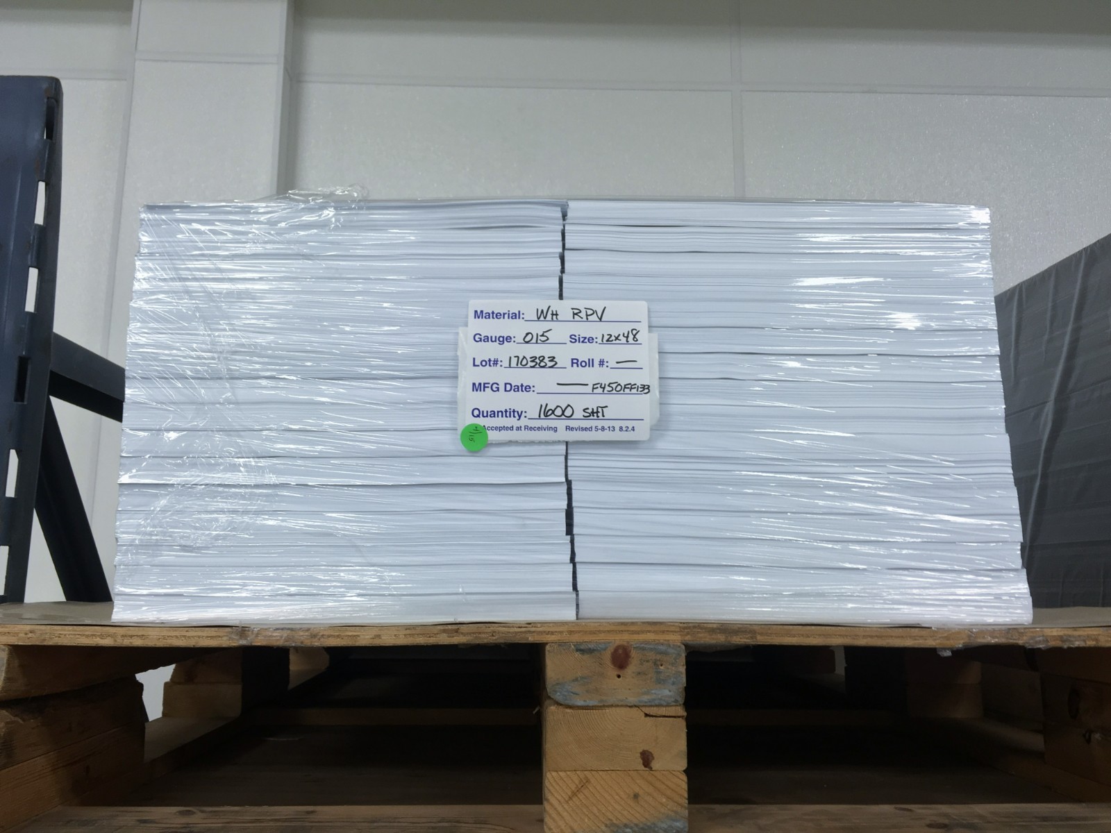 White & Black Poly-Styrene HIPS (20mil, 30mil, 60mil Thick) 48″ x 96″ Sheets