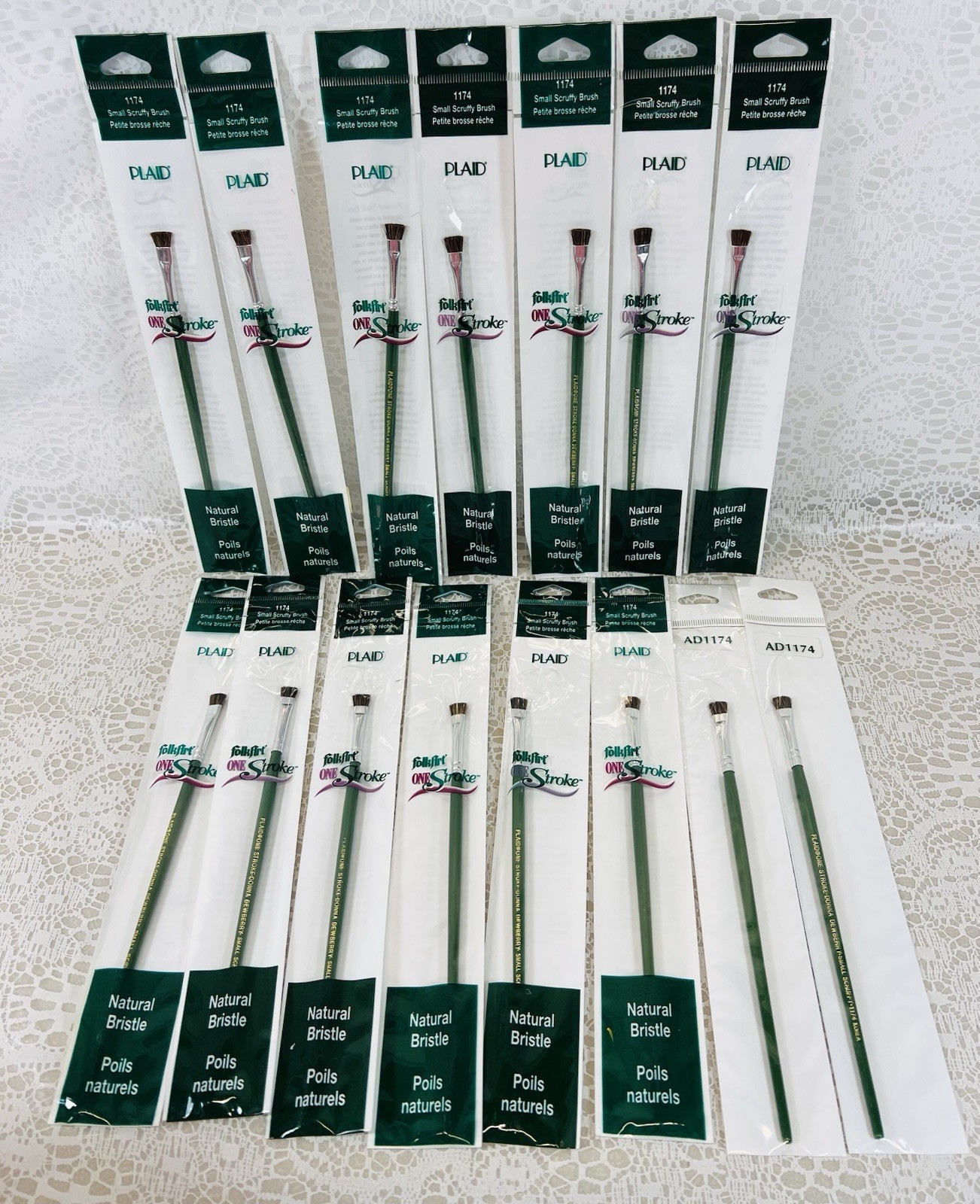 70 Paint Brushes By Plaid * Grumbacher * Royal * Loew-Cornell * Atlas * Misc
