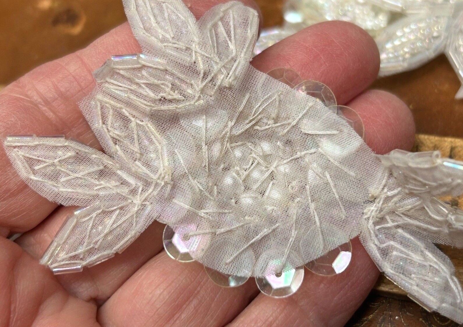 applique 2.5×3.25″ flower leaves beads sequins pearls hand sewn white ivory 1pc
