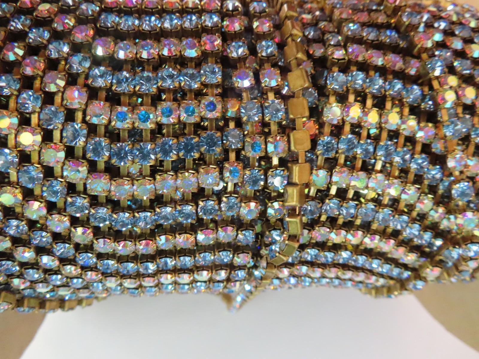 3 Ft. Swarovski Rhinestone chain 32pp Crystal AB/Light Sapphire/Brass.