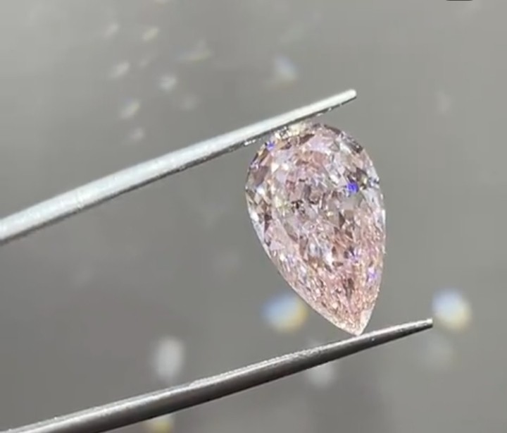 2.Ct Natural Certified Pear Cut Diamond Pink D Grade VVS1 Grade Gemstone