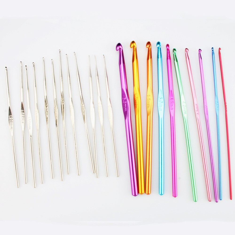 22 pcs Set 0.6mm-6.5mm Hooks Needles Knit Weave Multi-Color Aluminum Easy Carry