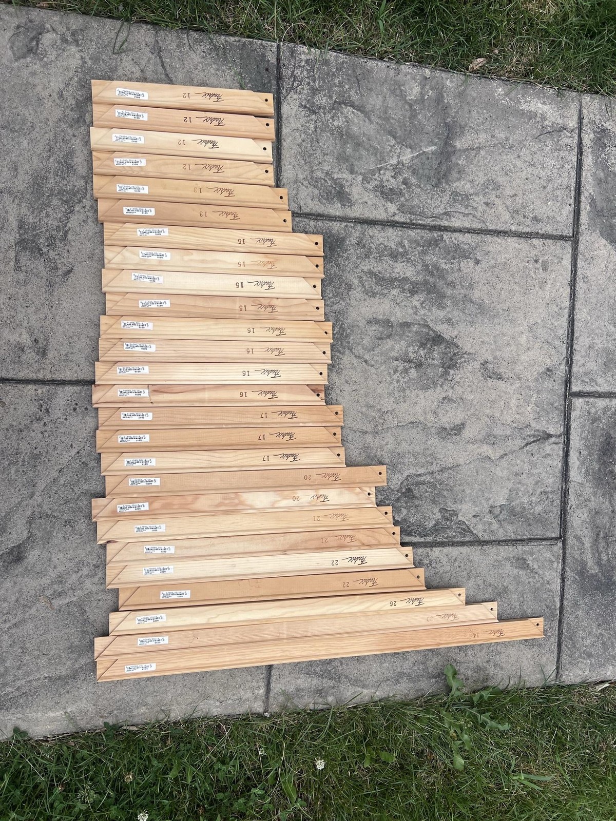 Fredrix Pine Wood Stretcher Bars Artist Canvas Lot Assorted Sizes 12-34 Inches