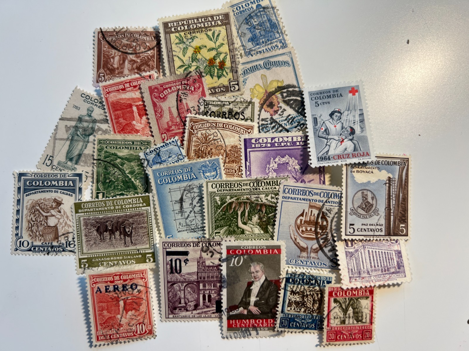Choose a country! 20 Stamps per country (or as marked), USED or MINT (as marked)