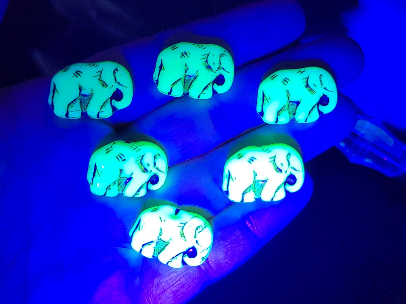 Uranium Glass Elephant Beads 16x23mm Czech Pressed Custard Glass 6pcs