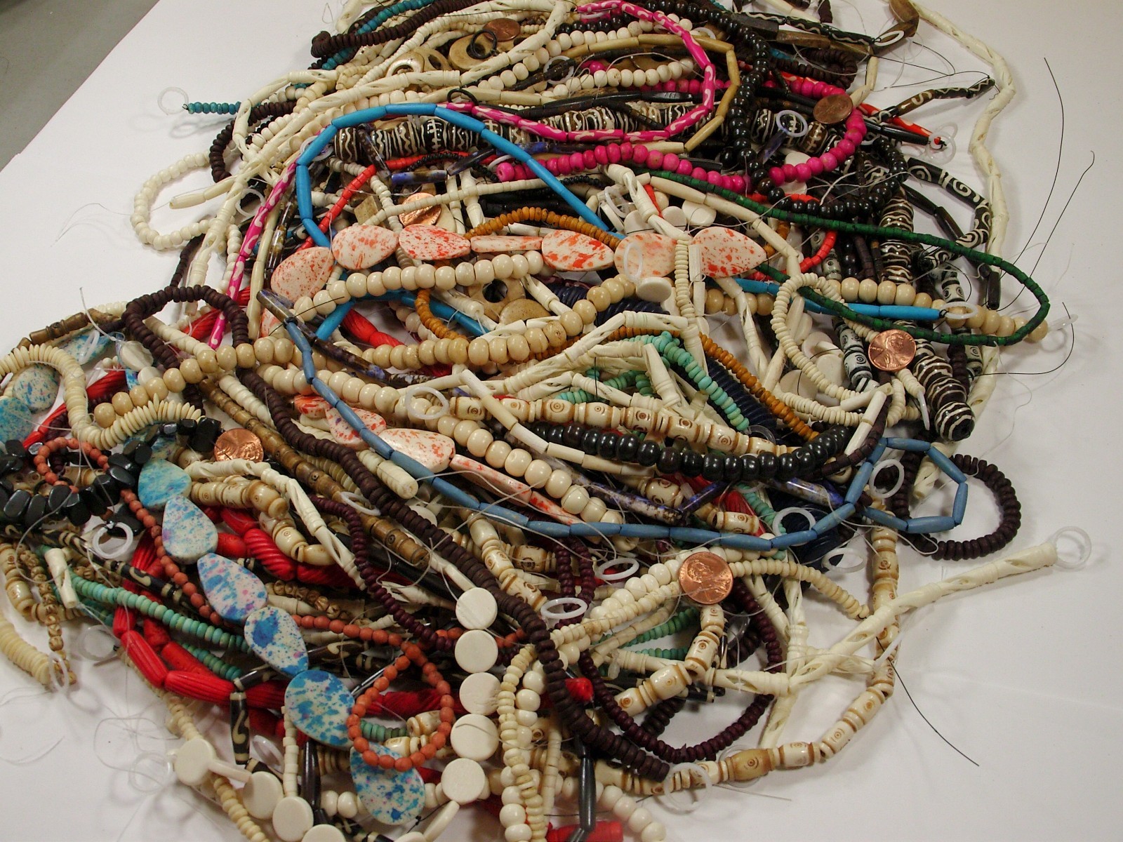 5 LBS Assorted Shapes and Sizes India Handmade Water Buffalo Bone Beads (EK-8) ⭐