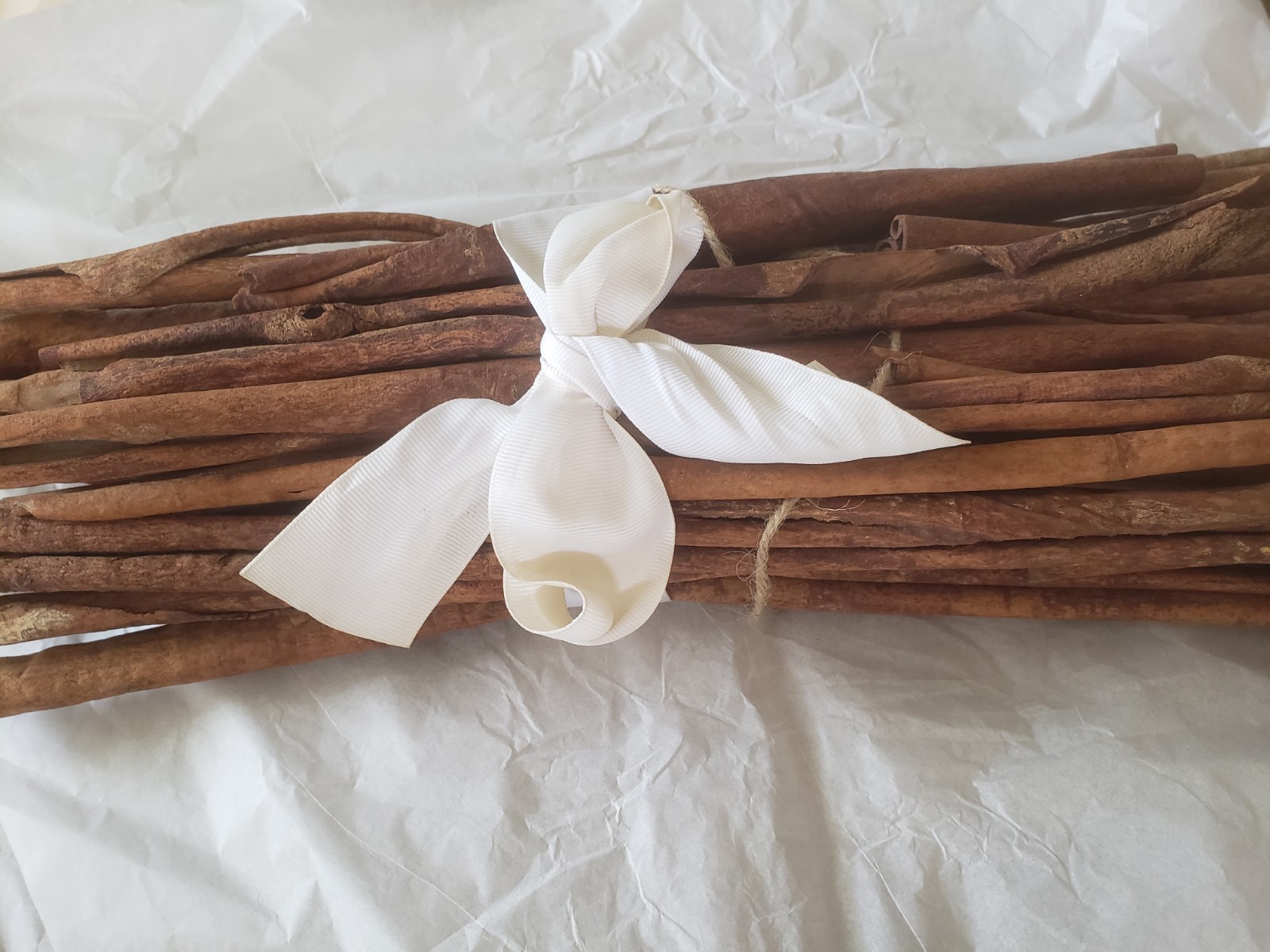 HARD TO FIND SUPER LONG 15″ CINNAMON STICKS LARGE BUNDLE CRAFT USE ONLY GREAT