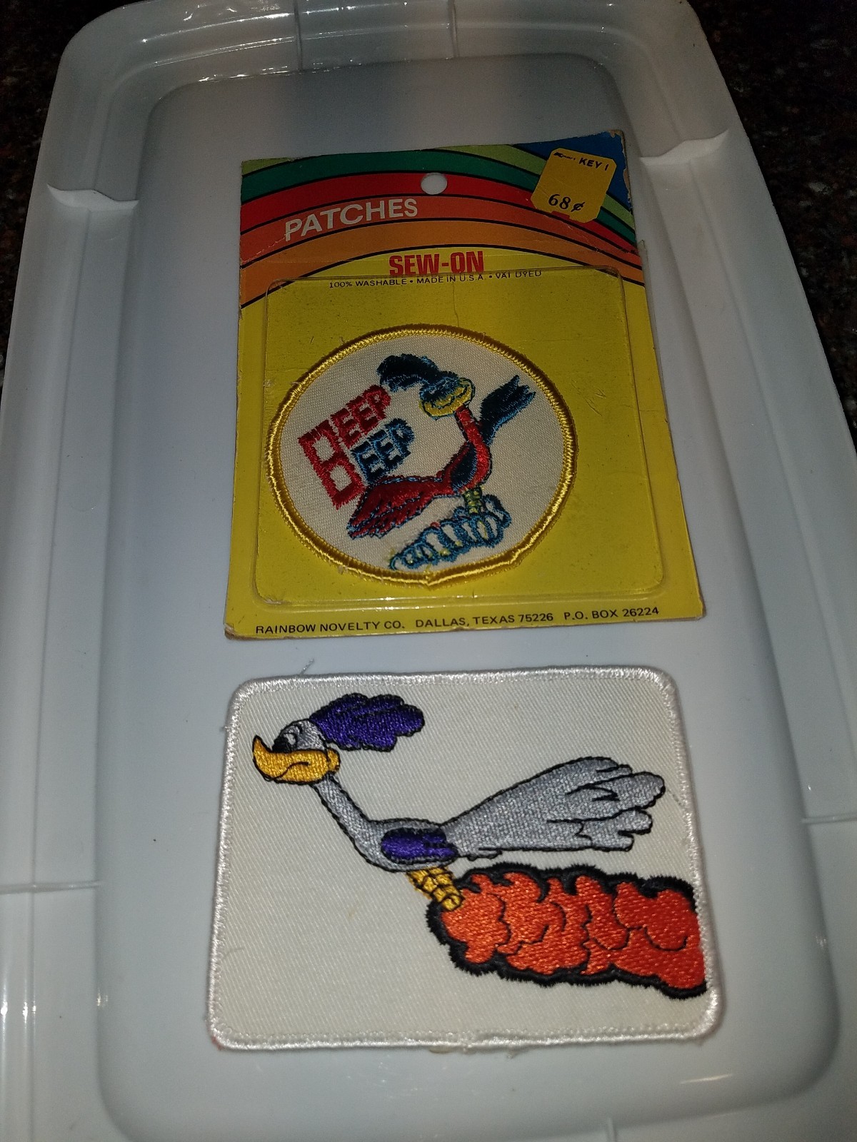 (4) ROAD RUNNER PLYMOUTH SEW-ON/OR GLUE-ON PATCHES 8″X5″/4″X3″/3″ VTG RARE OLD