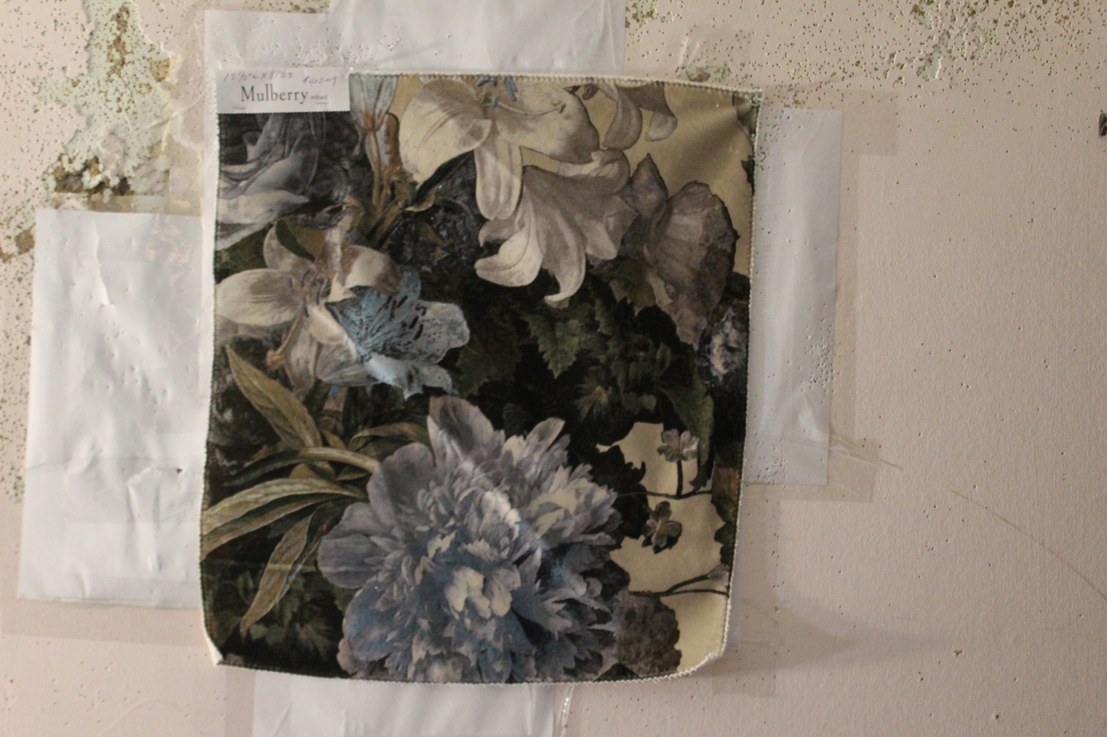 Mulberry Home Floral Pompadour Large Floral on Velvet Various Colors and Sizes