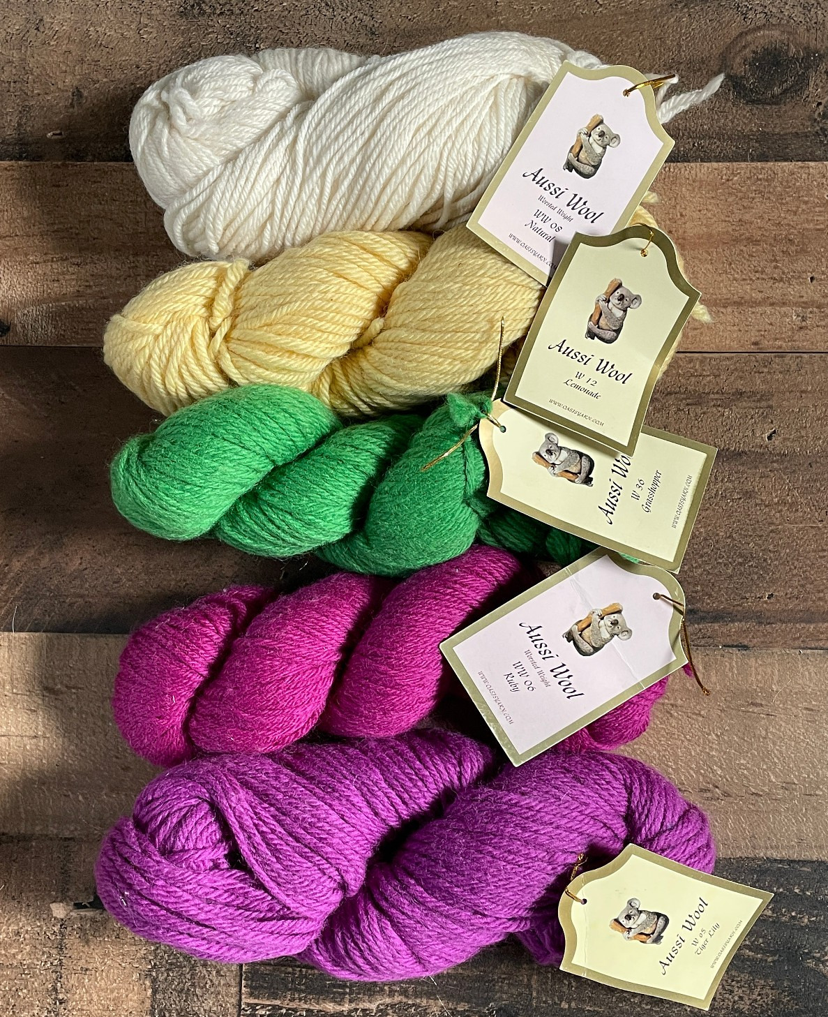 Aussi Australian Wool Lot 5 skeins Dyed Yellow Green Magenta Natural Yarn NWT
