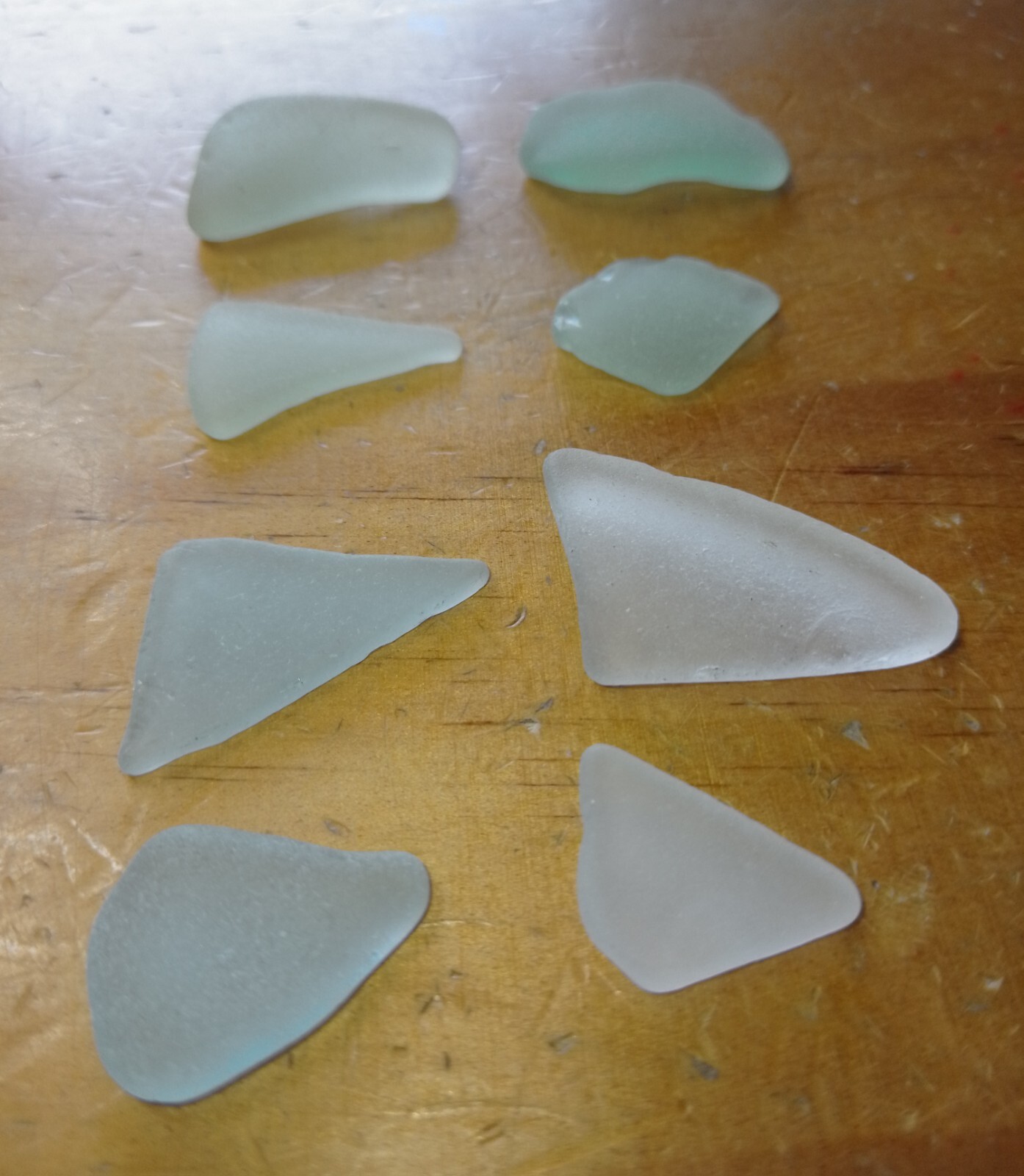 (8 pcs) 2 AQUA GREEN, 2 WHITE, 2 BABY BLUE AND 2 PALE GENUINE BEACH SEA GLASS