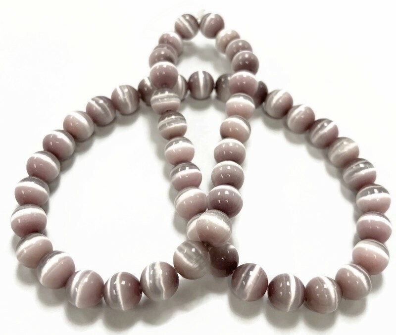50 Cat’s Eye Fiber Optic Glass Light Amethyst 8mm. Smooth Round Beads 2572