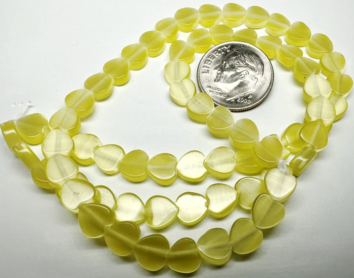 Bead, Yellow Cat’s Eye Fiber Optic Glass 6x6mm Flat Heart Beads 1 Strand(70) *