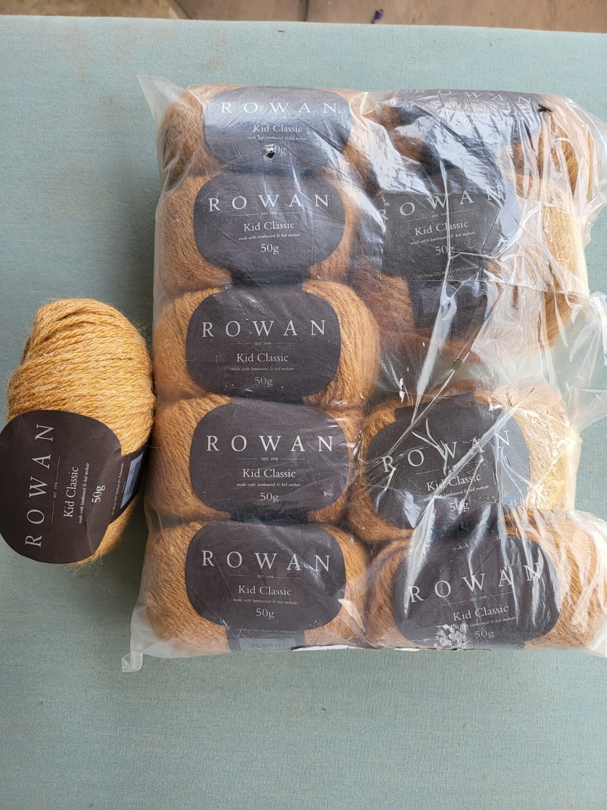 Lot of 10 Skeins ROWAN Kid Classic knitting yarn 50g (lambswool, kid mohair)