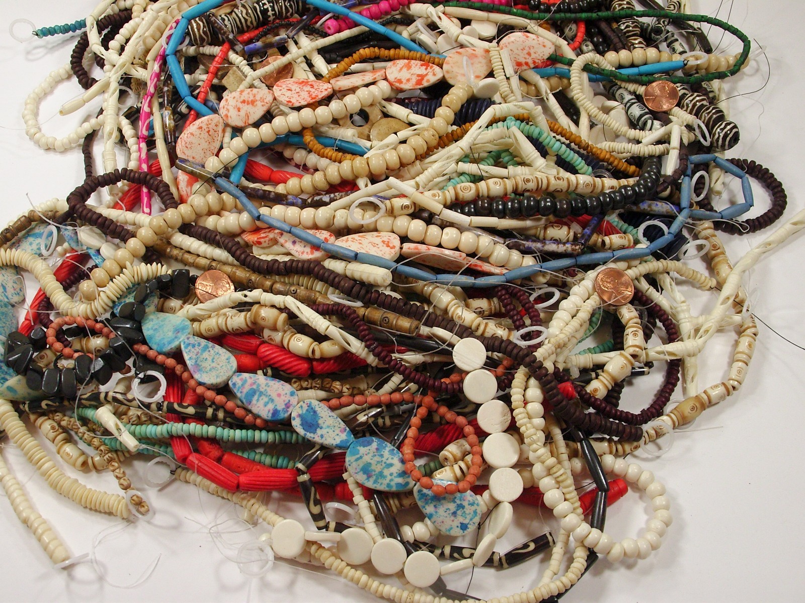 5 LBS Assorted Shapes and Sizes India Handmade Water Buffalo Bone Beads (EK-8) ⭐