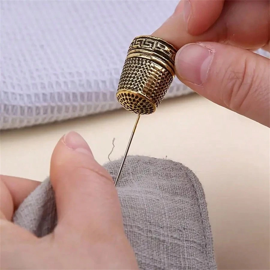 1PC Metal Sewing Thimble Finger Protector Hand Stitching Quilting Sewing Tool US