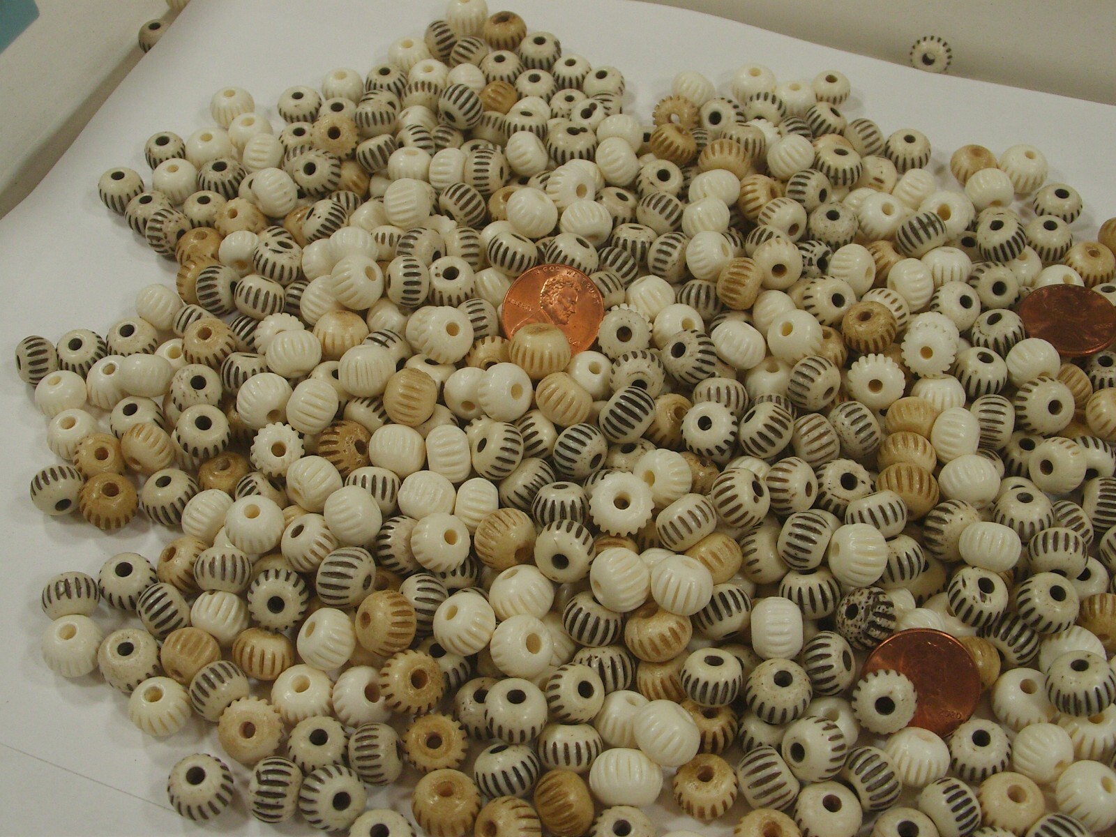 2 Pounds (8mm x 10mm) Rondelle India Handmade Water Buffalo Bone Beads (QPR-58)⭐