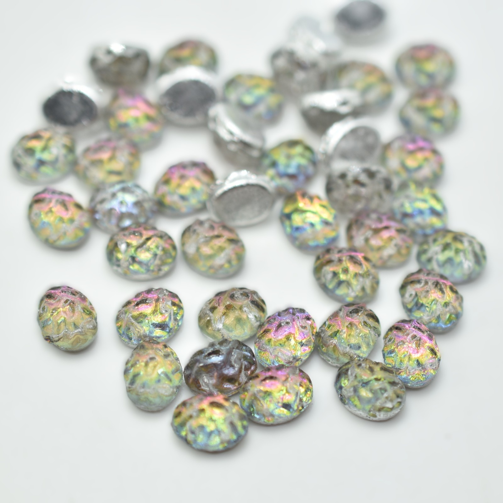 20 Beads – Baroque Oval 6x8mm 2-Hole Backlit Utopia, Czech Glass
