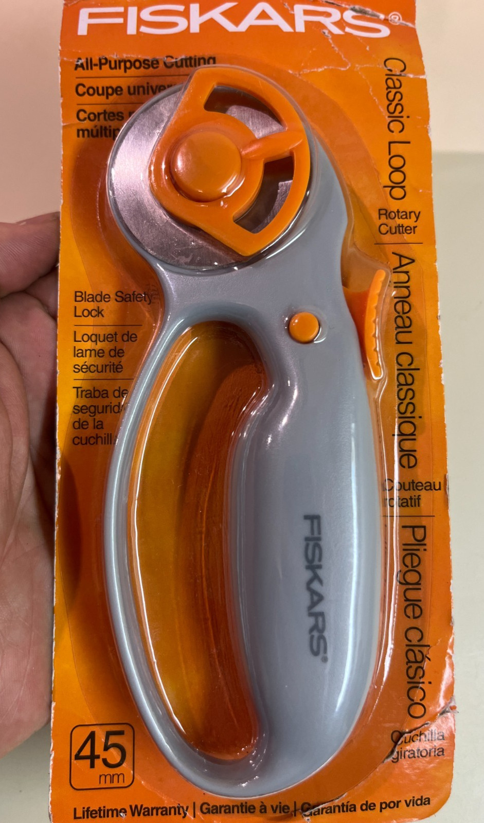 New Old Stock- Fiskars Classic Loop Rotary Cutter 45mm Blade All Purpose Cutting