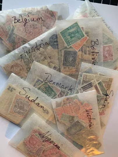 Choose a country! 20 Stamps per country (or as marked), USED or MINT (as marked)