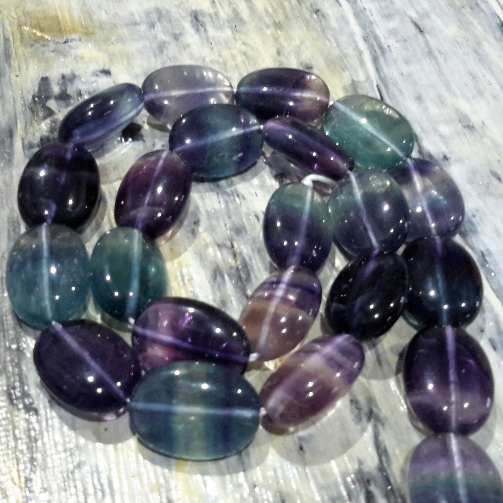 Natural Flourite Oval, 18x13x7.5mm, Approx 22 pce, Free postage.