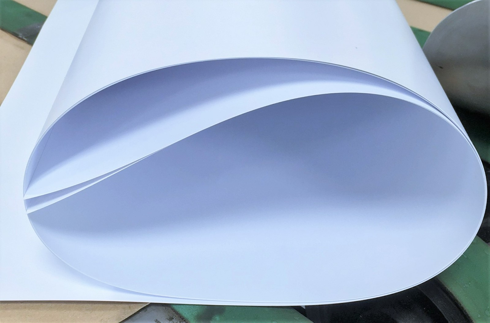 White & Black Poly-Styrene HIPS (20mil, 30mil, 60mil Thick) 48″ x 96″ Sheets