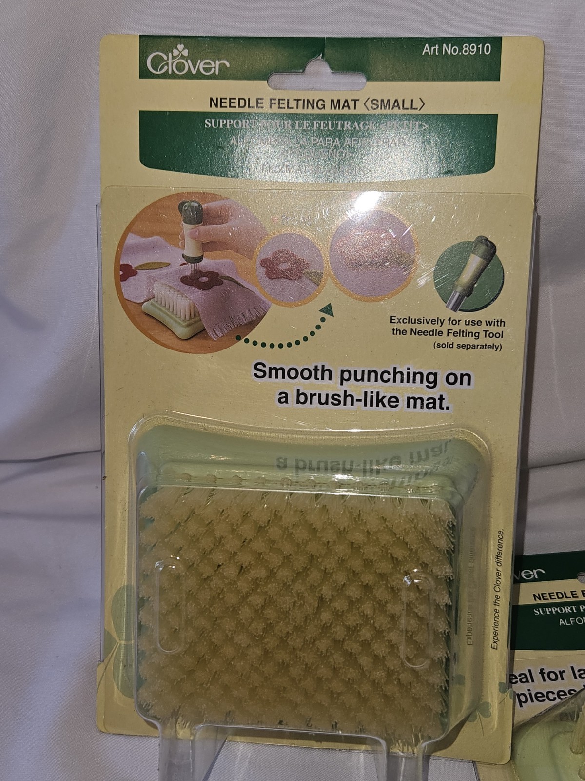 Set Clover Needle Felting Tools 2 Mats Pen Style Tool Claw Cleaner Refills NEW