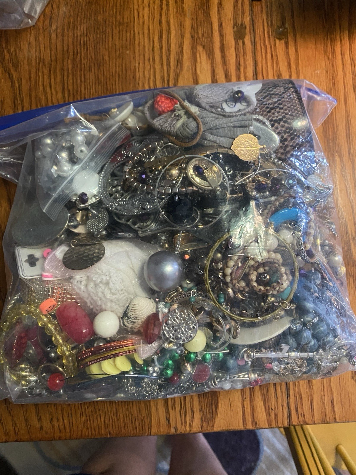 Huge Craft Lot Repurpose Jewelry Making Metals Plastic Wood Acrylic 5.8 Pounds