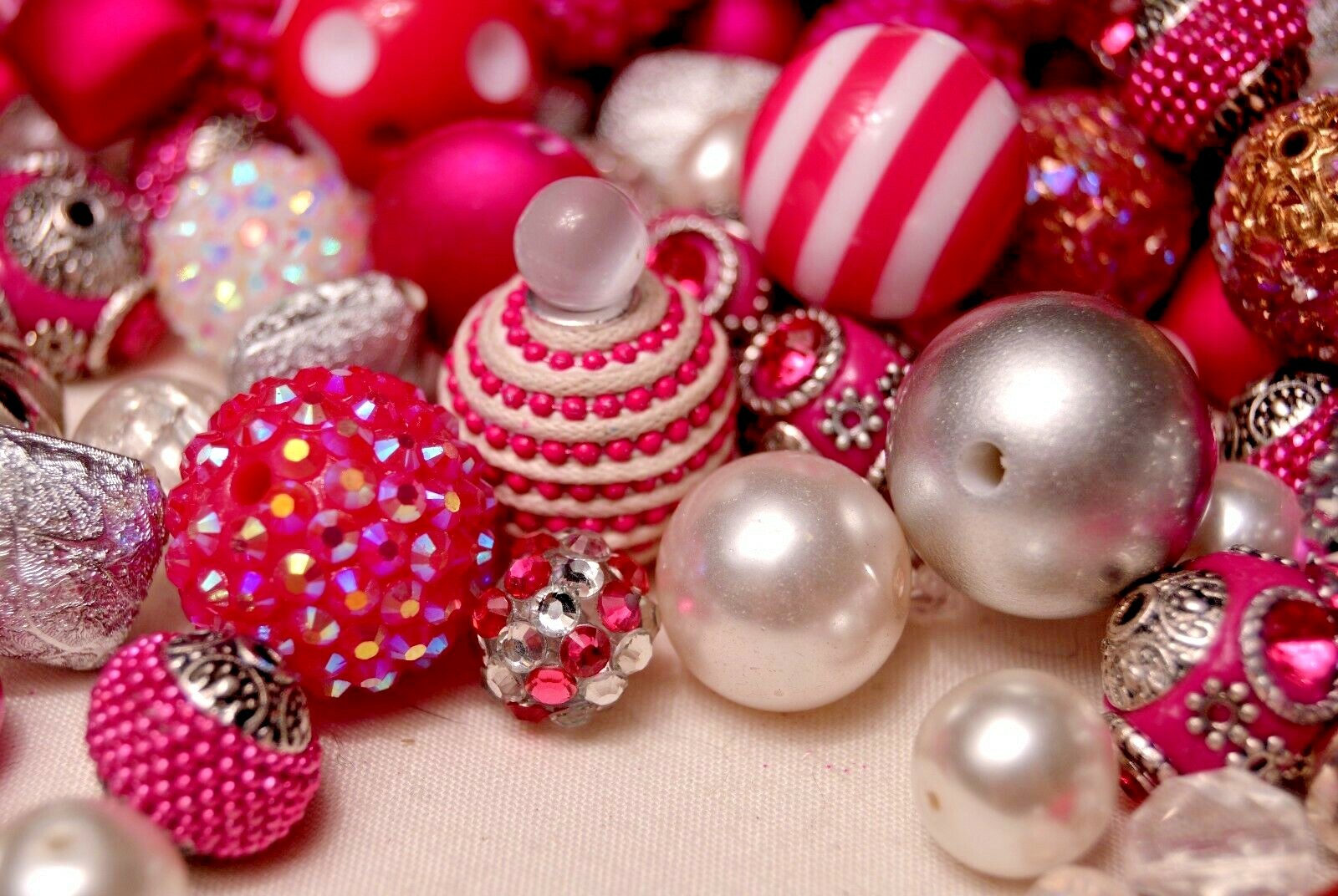 “Magenta” Bead Mix, Large Boho, Resin, Glass Beads 8mm to 28mm BM312