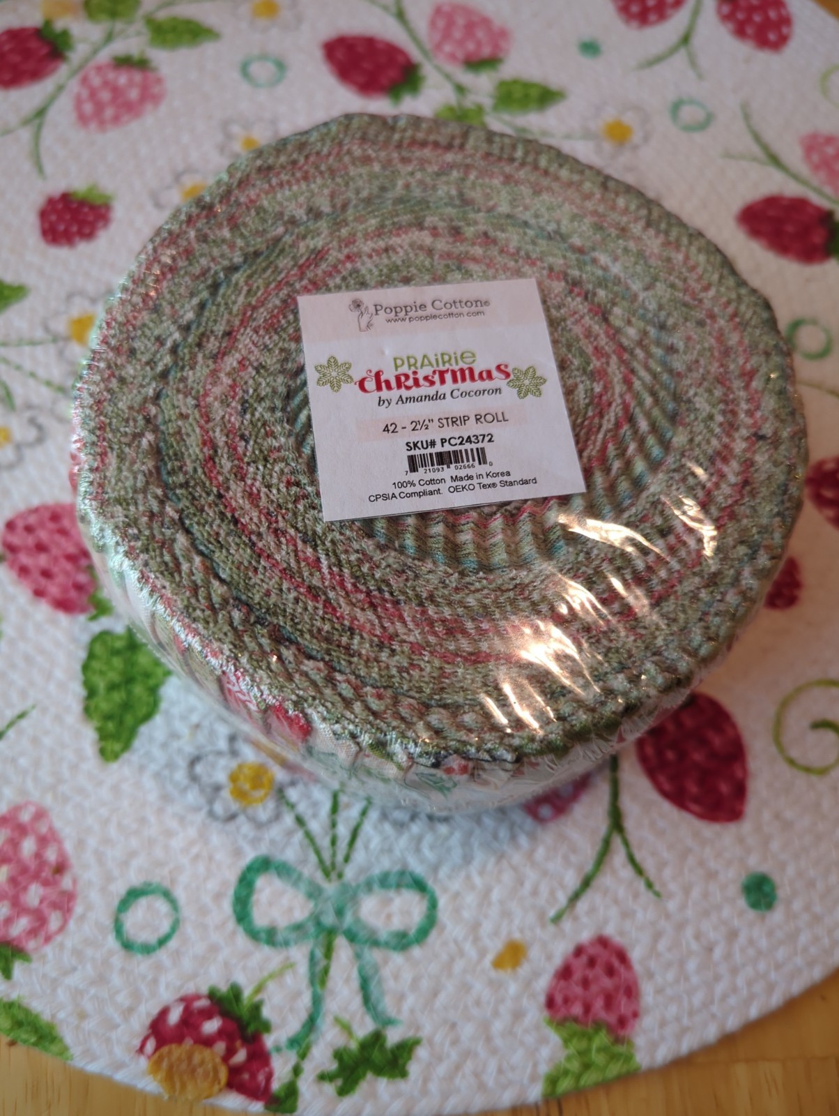 Poppie Cotton’s Prairie Christmas Jelly Roll (42-2.5″ Strips Of Cotton Fabric)