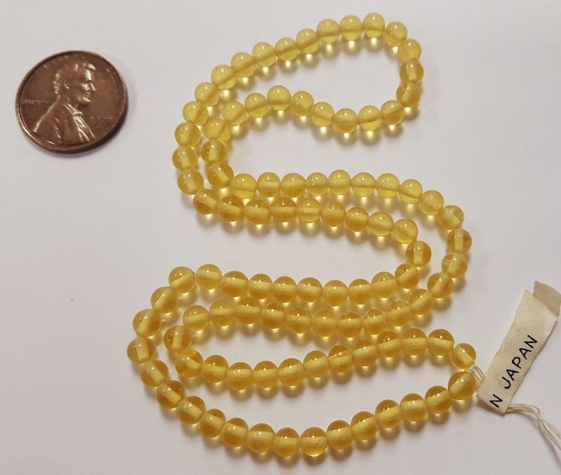 100 VINTAGE JAPANESE 1950’s CHERRY BRAND GLASS CITRINE 4mm. ROUND BEADS 4701T