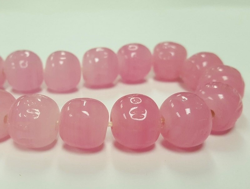 24 VINTAGE JAPAN CHERRY BRAND GLASS ROSE QUARTZ 14mm. BAROQUE ROUND BEADS 4636T