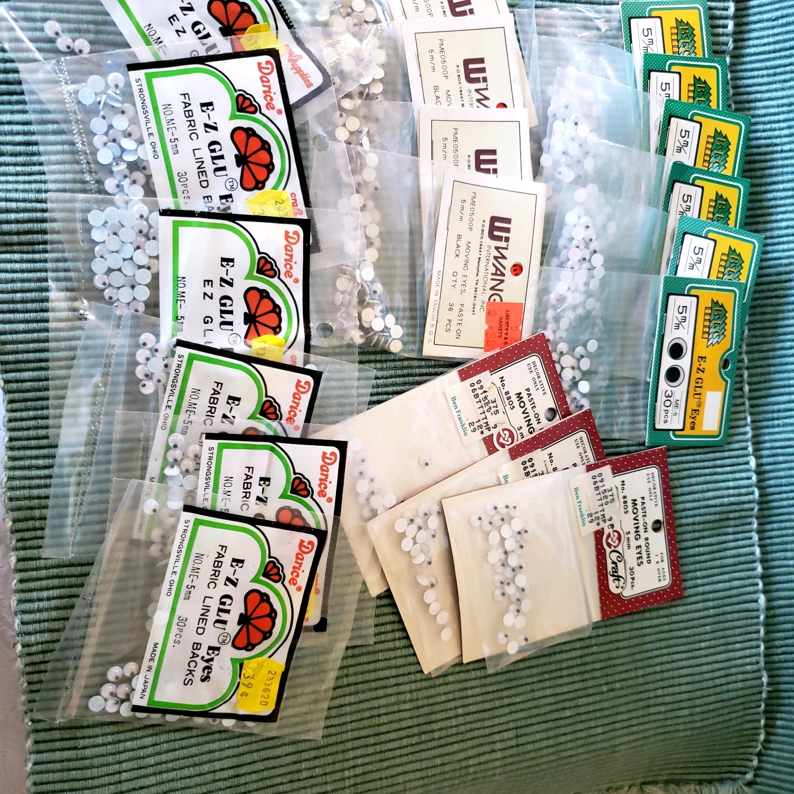 Large Lot Of Glue On Googly Wiggle Eyes, Most NIP, 3 mm to 15 mm