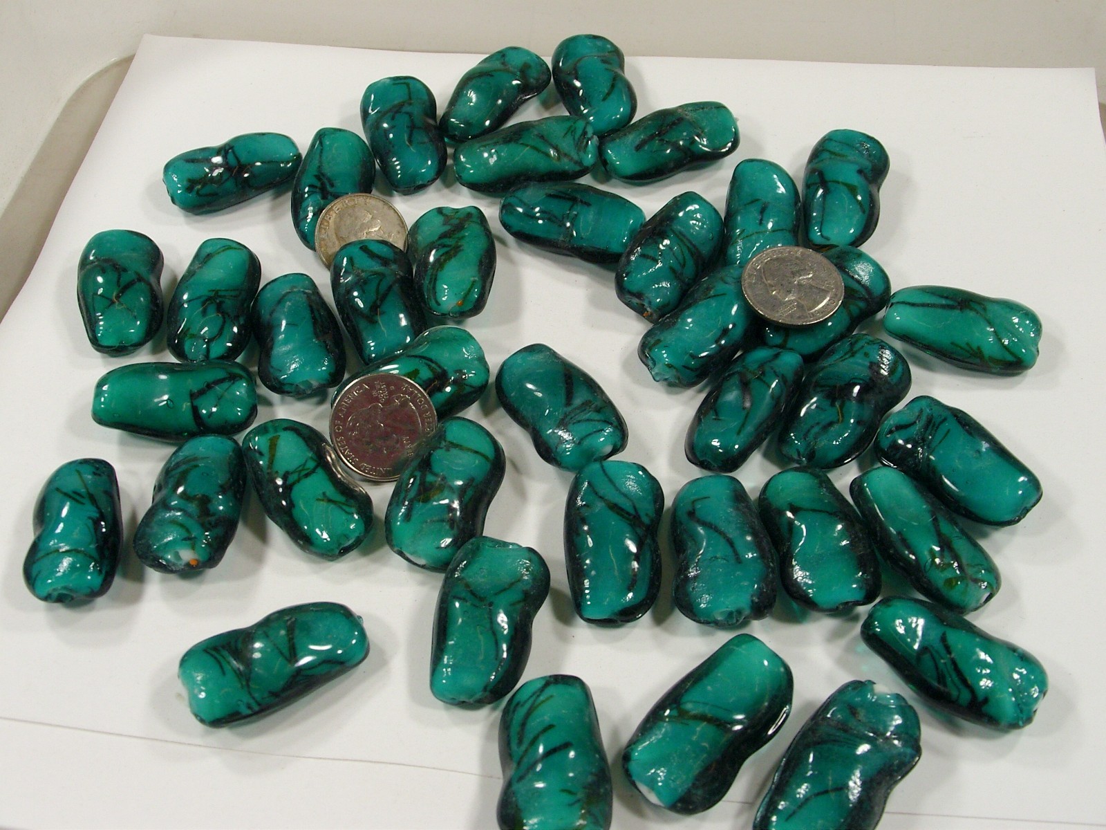 2 Pounds (13mm x 21mm x 37mm) Long Teal India Handmade Lampwork Beads (JAPO-8)