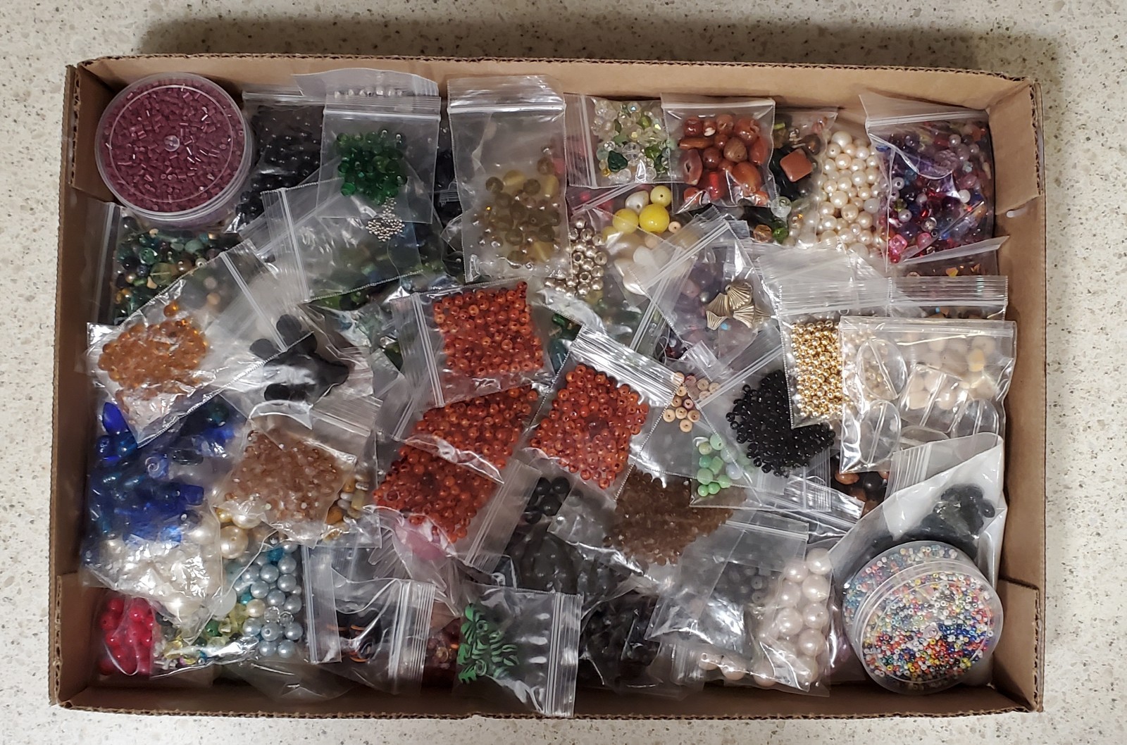 HUGE Lot Beads/Jewelry Making Supplies 125 +Bags’ 100% NEW – UNIQUE LOTS!(bx57)