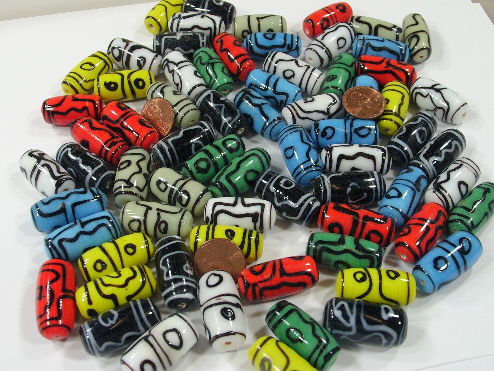 2 Pounds Assorted India Handmade Vintage Design Glass Beads Bulk Lot (RS-6)⭐