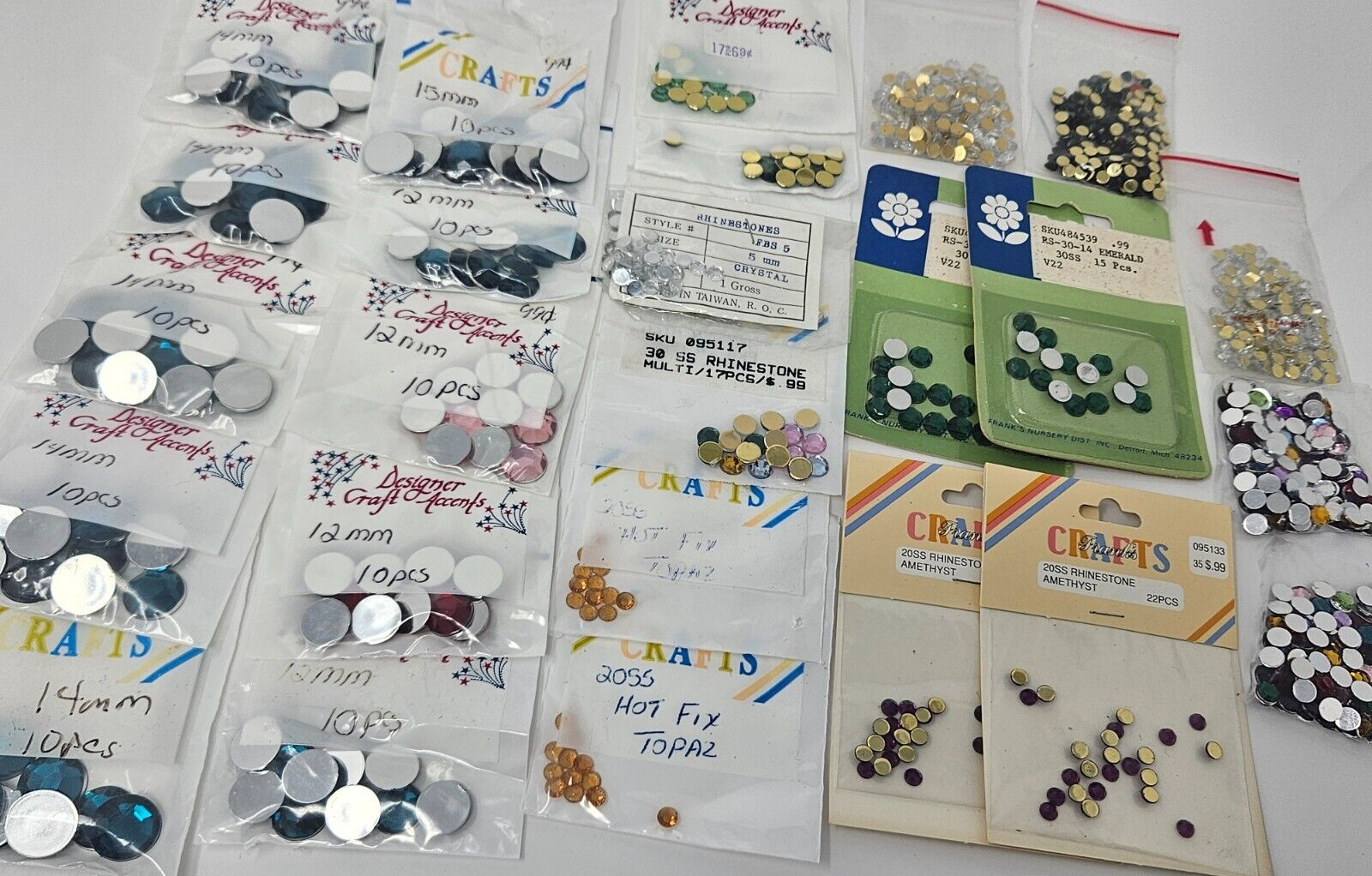 Lot of 25 Packs Assorted Vintage Glue-On Jewels Rhinestones Sewing Crafts