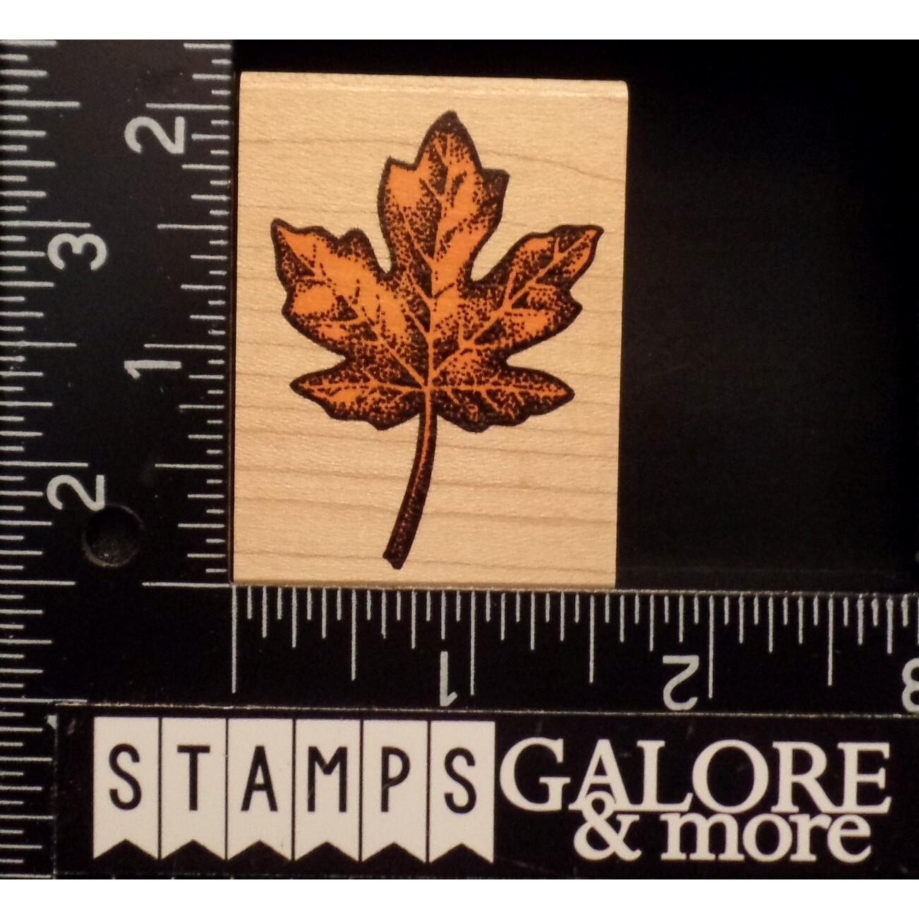 RUBBER STAMPEDE RUBBER STAMPS 272D MAPLE TREE LEAF #W01
