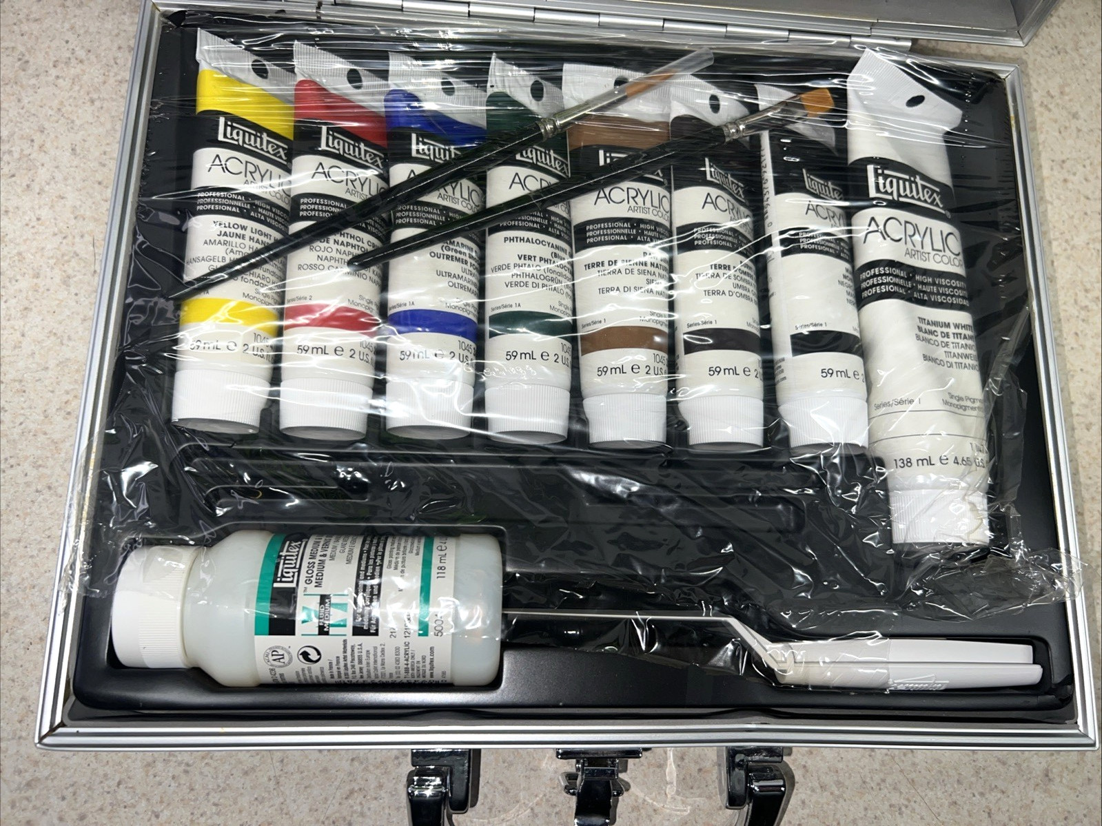 Liquitex Acrylic Artist Paint Set Aluminum Case Vintage Pro Art Kit