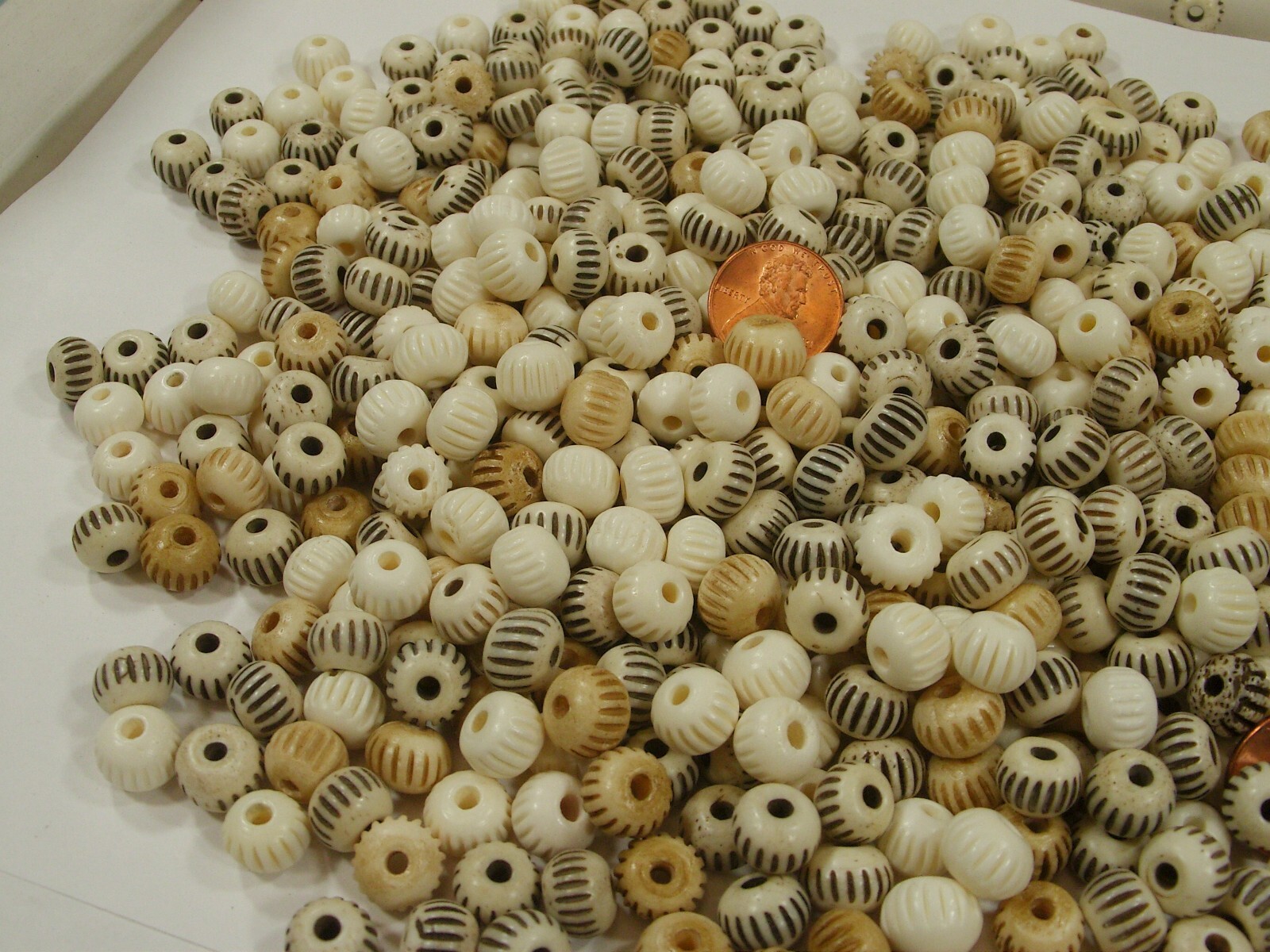 2 Pounds (8mm x 10mm) Rondelle India Handmade Water Buffalo Bone Beads (QPR-58)⭐