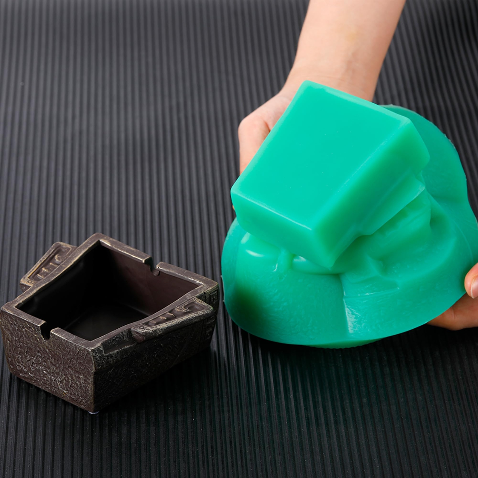 BBDINO Super Elastic Silicone Mold Making Kit Mold Making Silicone Rubber N.W.