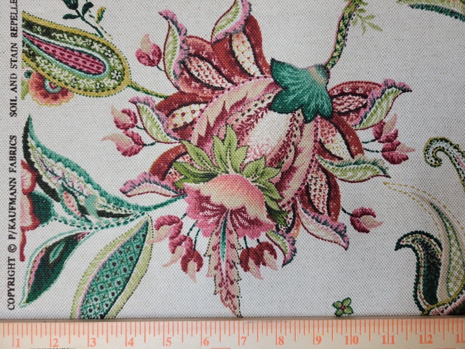 Garden Flora in Geranium BTY P Kaufmann 90% Cotton 5% Rayon 5% Linen 54″ Wide