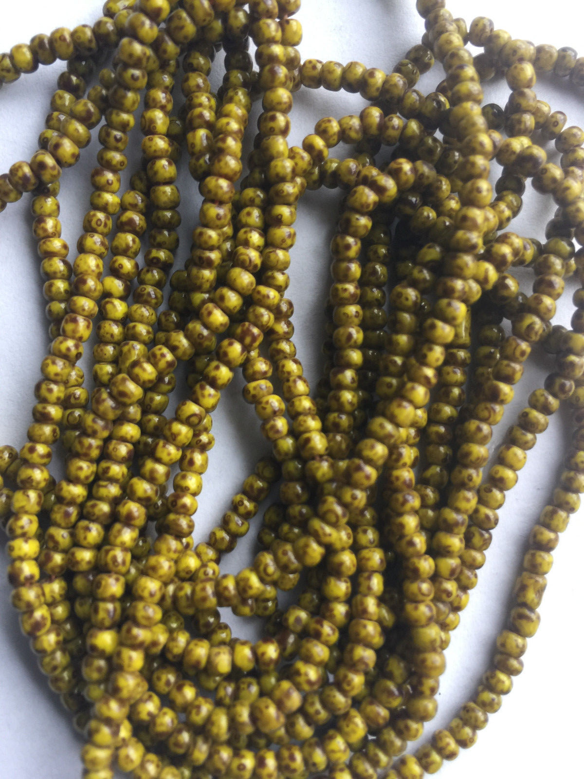 8/0 Striped Stripe Czech Seed Beads
