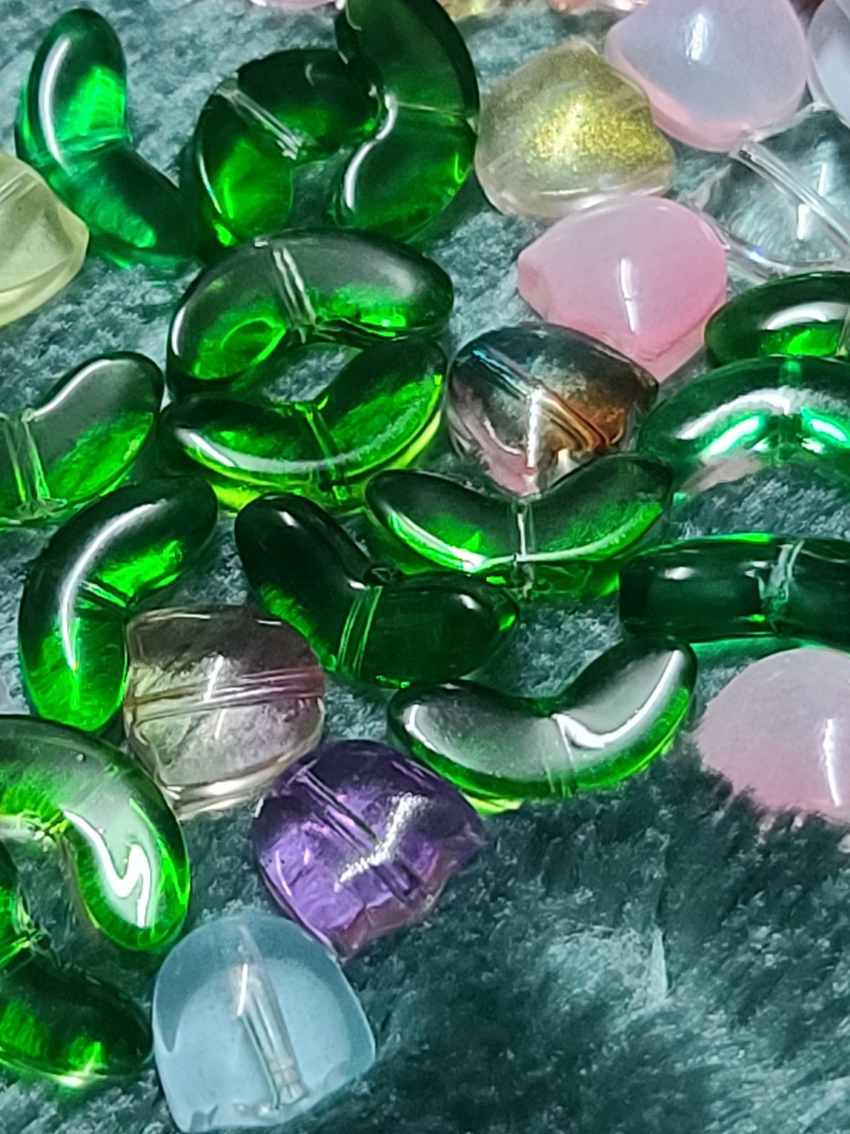 40pcs Glass Tulip Beads Mixed Colours 20 Pairs-Holiday Jewelry Craft Supplies
